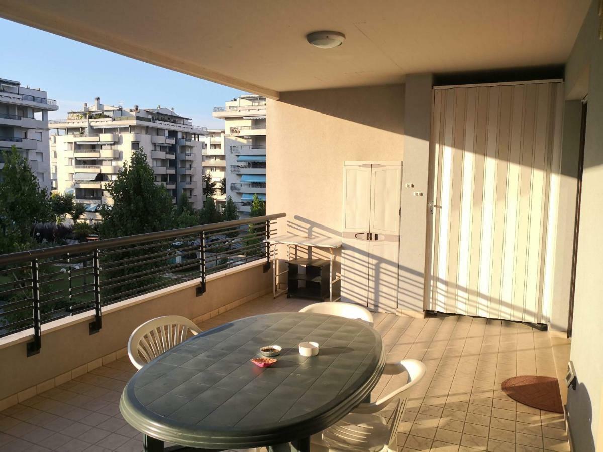 Aries Domus Montesilvano Marina Exterior foto